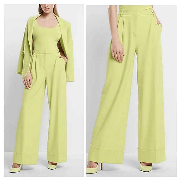 Express Pants - New Express Stylist Super High Waisted Pleated Wide Leg Pant Size 6 Short